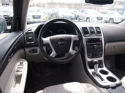 2012 GMC Acadia  SLT-1