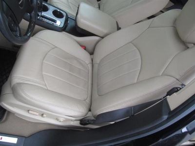 2011 GMC Acadia  Denali