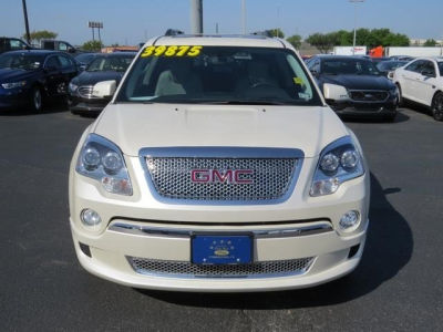 2011 GMC Acadia  Denali