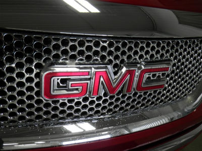 2012 GMC Acadia  Denali