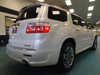 2011 GMC Acadia  Denali