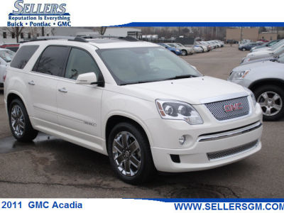 2011 GMC Acadia  Denali