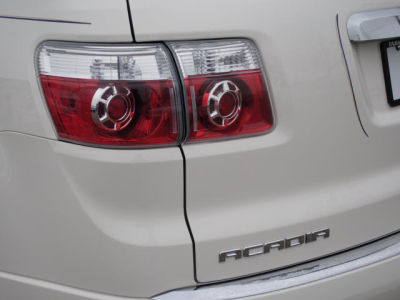 2011 GMC Acadia  Denali