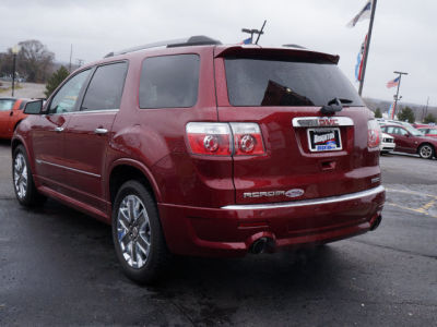 2011 GMC Acadia  Denali