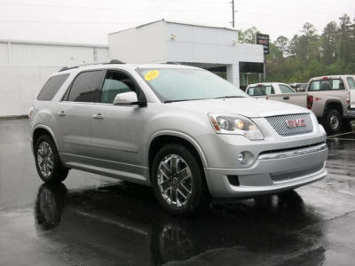 2011 GMC Acadia  Denali