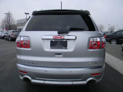 2011 GMC Acadia Denali