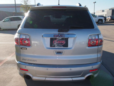 2011 GMC Acadia  Denali