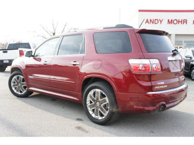 2011 GMC Acadia Denali