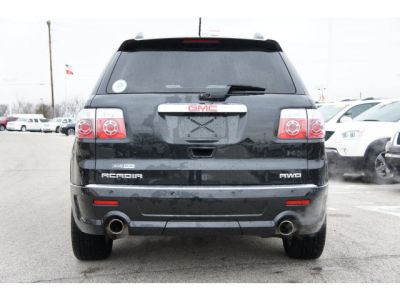 2011 GMC Acadia Denali