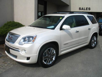 2011 GMC Acadia  Denali