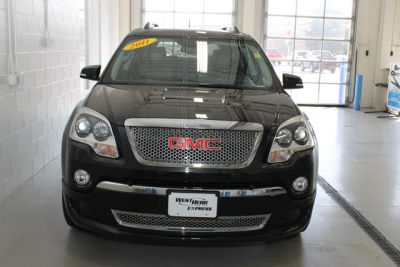 2011 GMC Acadia  Denali