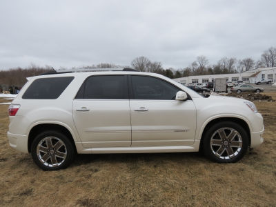 2011 GMC Acadia  Denali