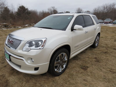 2011 GMC Acadia  Denali
