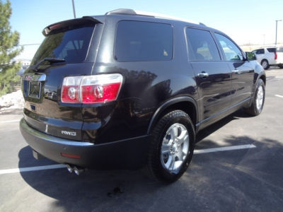 2012 GMC Acadia  SLE