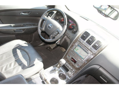 2011 GMC Acadia  Denali