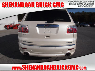 2011 GMC Acadia  Denali