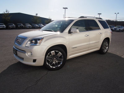 2011 GMC Acadia  Denali