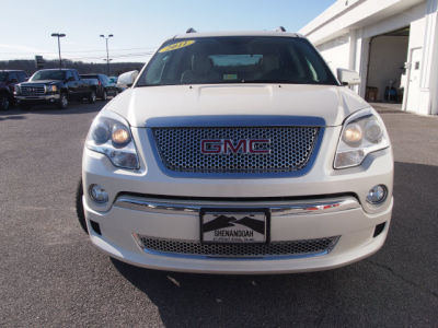 2011 GMC Acadia  Denali