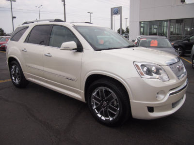 2011 GMC Acadia  Denali