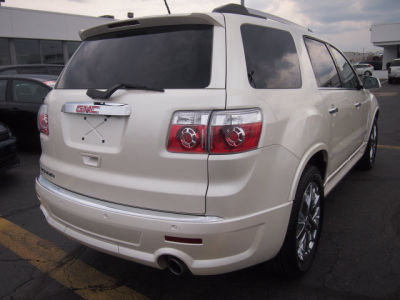 2011 GMC Acadia  Denali