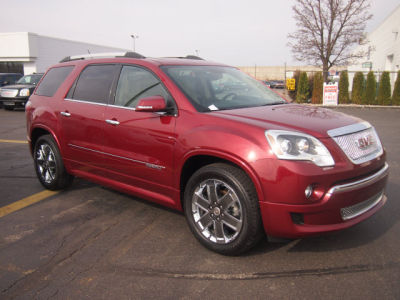 2011 GMC Acadia Denali