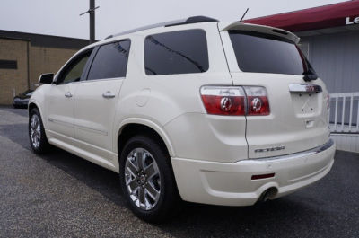 2011 GMC Acadia  Denali