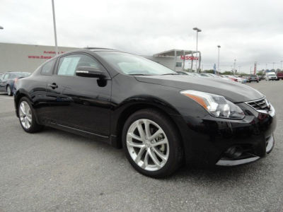 2012 Nissan Altima  3.5 SR