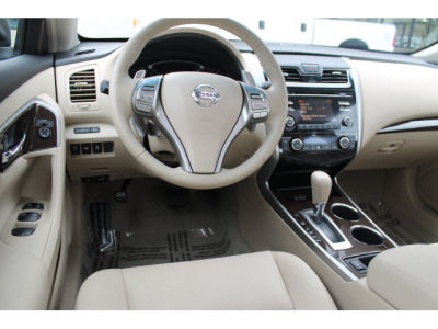 2013 Nissan Altima  3.5 SL