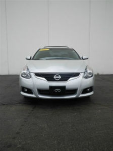 2012 Nissan Altima  3.5 SR