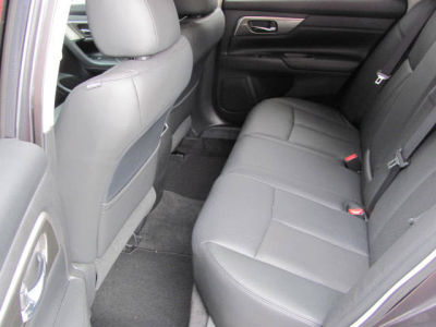 2013 Nissan Altima  SL