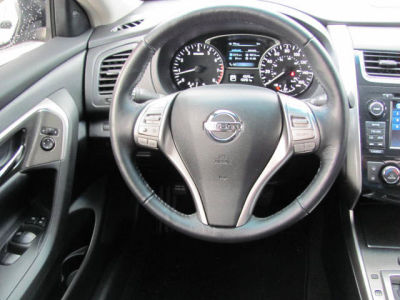 2013 Nissan Altima  SL