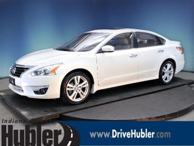 2013 Nissan Altima  3.5 SL