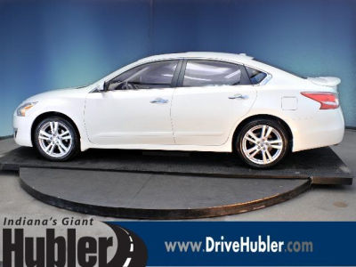 2013 Nissan Altima  3.5 SL