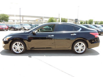 2013 Nissan Altima  3.5 SL