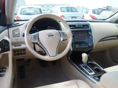 2013 Nissan Altima  2.5 SL