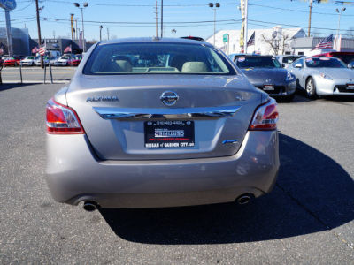 2013 Nissan Altima  2.5 SL