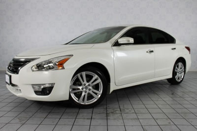 2013 Nissan Altima  3.5 SL