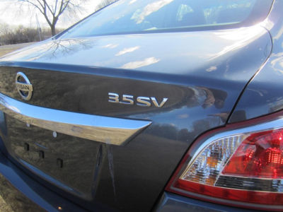 2013 Nissan Altima  3.5 SV