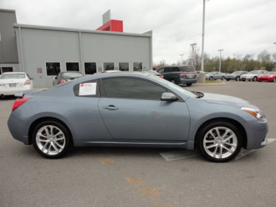 2012 Nissan Altima  3.5 SR