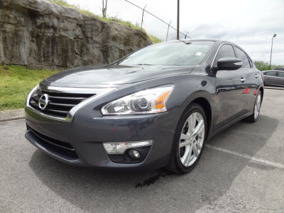 2013 Nissan Altima 3.5 SV