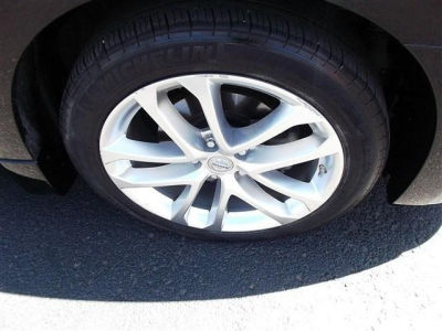 2010 Nissan Altima  3.5 SR