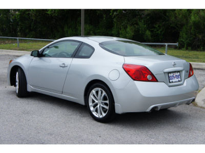 2012 Nissan Altima  3.5 SR