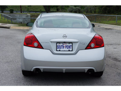 2012 Nissan Altima  3.5 SR