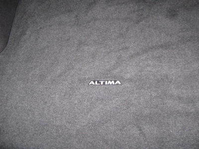 2010 Nissan Altima  3.5 SR