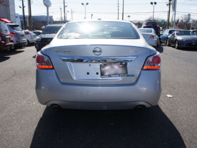 2013 Nissan Altima  2.5 SL