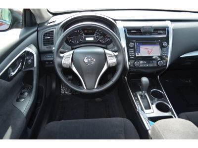 2013 Nissan Altima  SV