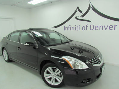 2012 Nissan Altima  3.5 SR