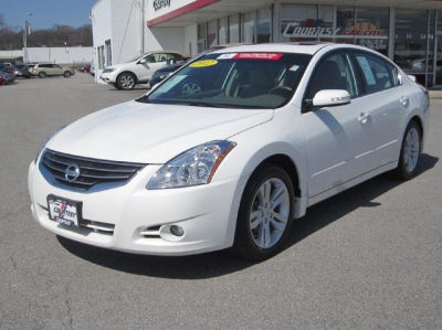 2012 Nissan Altima  3.5 SR