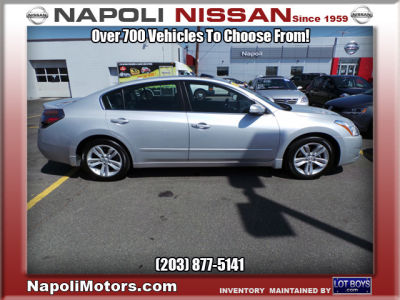 2012 Nissan Altima  3.5 SR