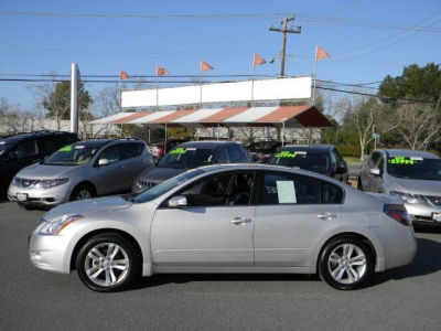 2012 Nissan Altima  3.5 SR